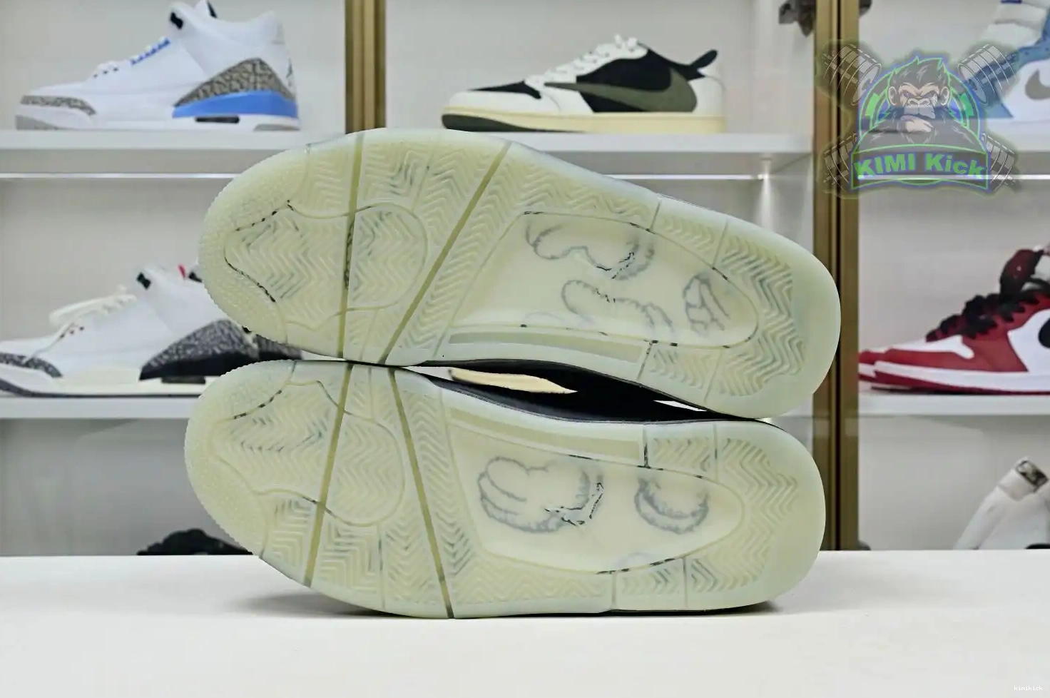 Jordan Jordan 4 Air kaws retro Kimikick 0511